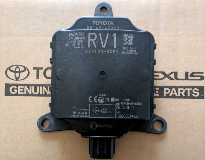 2019-2020 TOYOTA RAV4 BLIND SPOT MONITOR SENSOR MODULE OEM 88162-42090 RV1 BSM