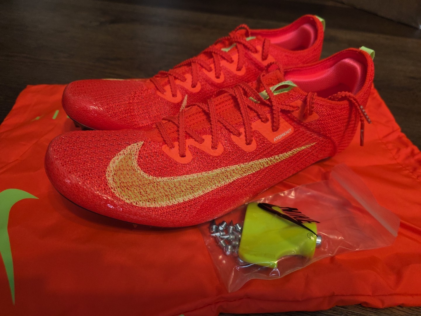 Size 8.5 Nike Zoom Superfly Elite 2 Men's Track & Field Spikes FZ9662-600