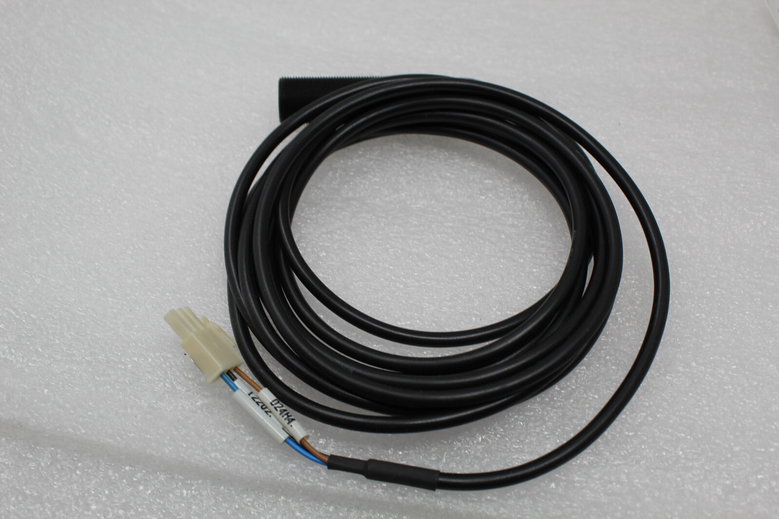 NEW IFM EFECTOR KG5034 KG-3008-FNKG /NI/5M CAPACITIVE PROXIMITY SWITCHES