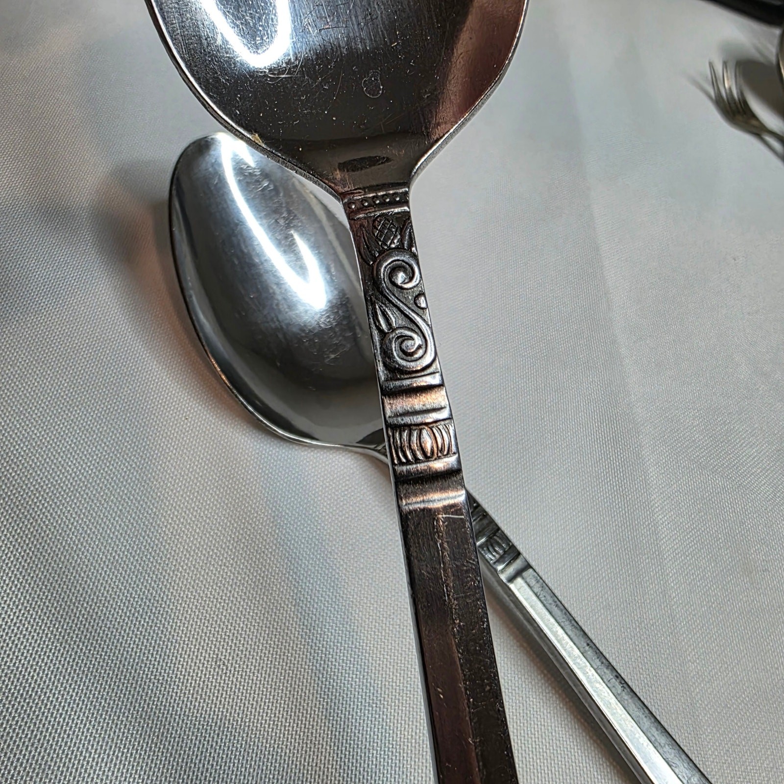 Orleans Stacie Pattern Silver Stainless Made in Korea Table Spoon Serving (2)
