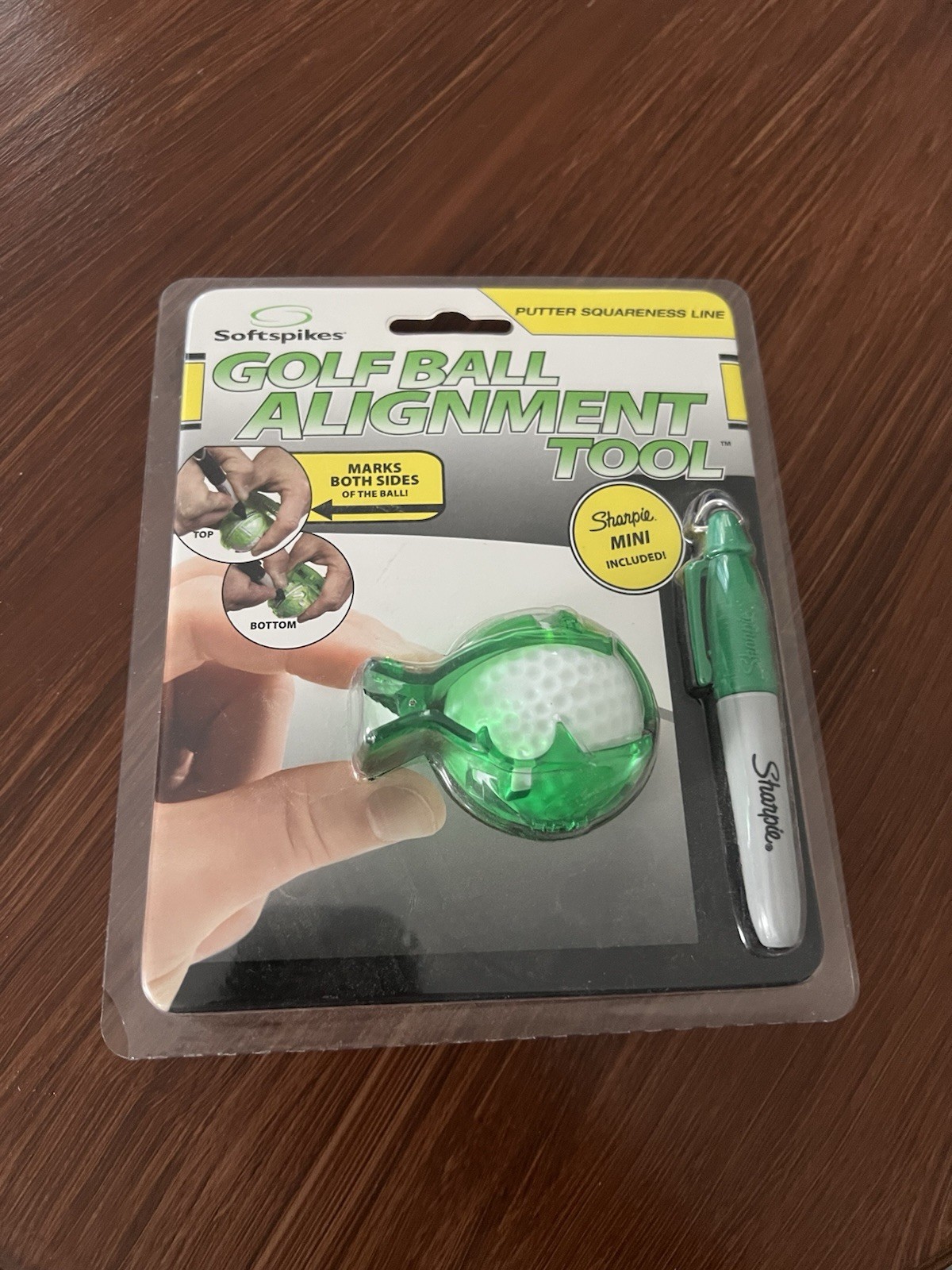 Softspikes Golf Ball Alignment Tool With Green Marker- Marks Both Sides Of Ball