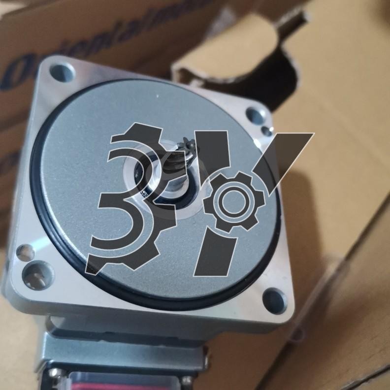 1PCS New Oriental Motor BLM230HP-GFV