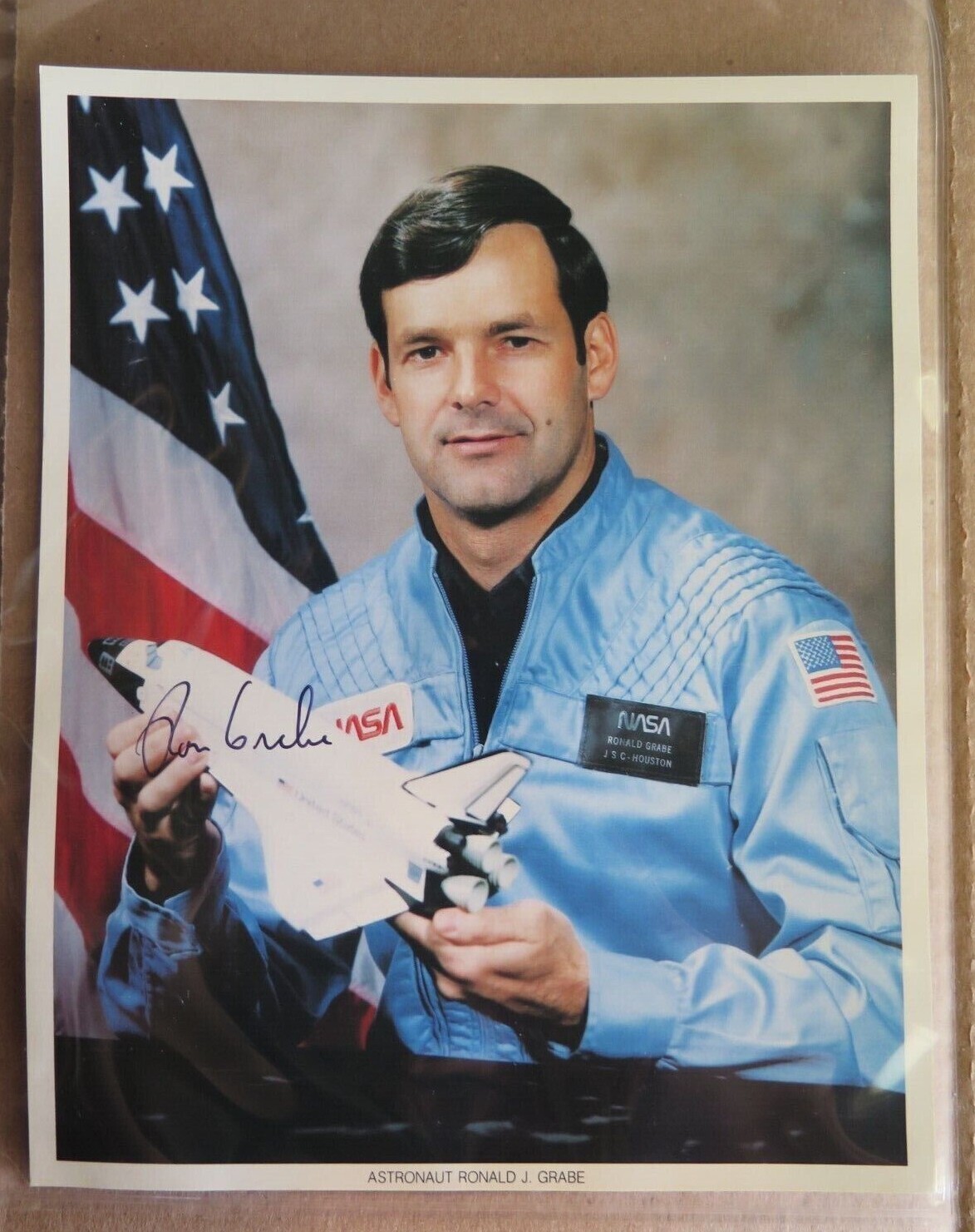 NASA shuttle autograph signed Ronald Grabe astronaut SPACE SHUTTLE USA