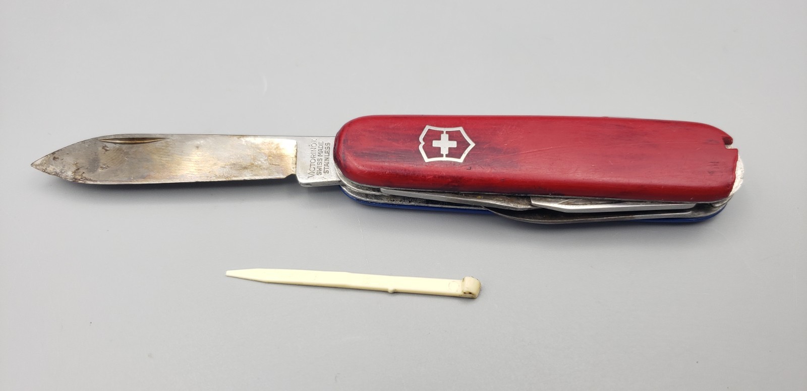 Victorinox Swiss Army Knife Spartan Red Blue Garaventa Promo Used