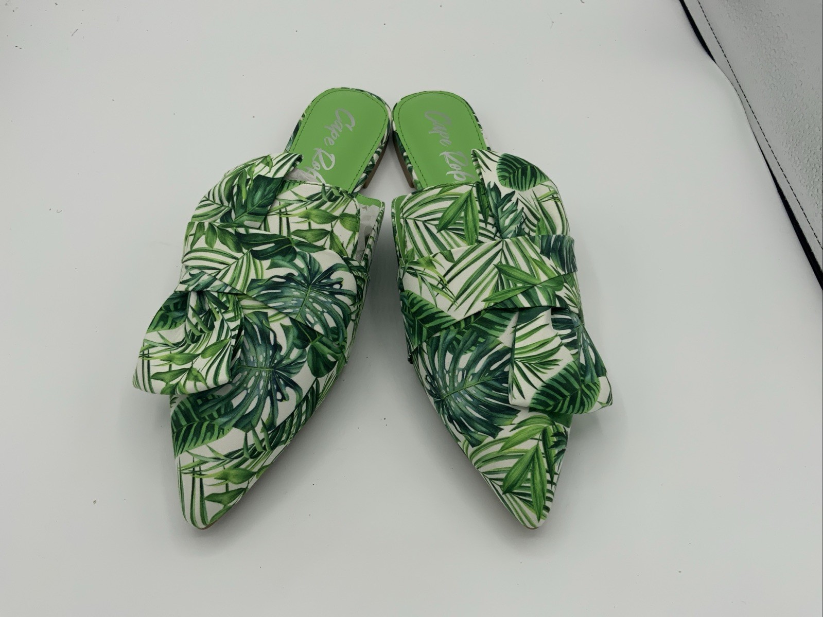 Cape Robbin Carolyn Knot Slip On Point Toe Flat Mules Green Plants Size 9