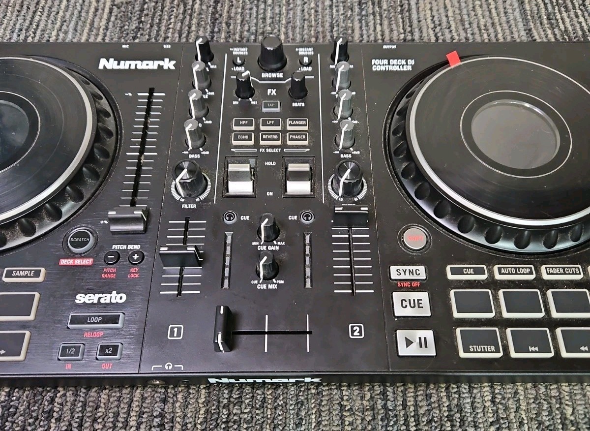 Numark Mixtrack Platinum FX Four Deck DJ Controller