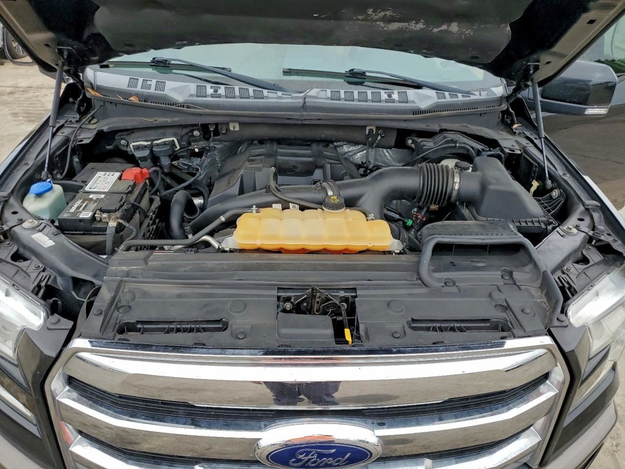 F150 2015 Glove Box 4957019
