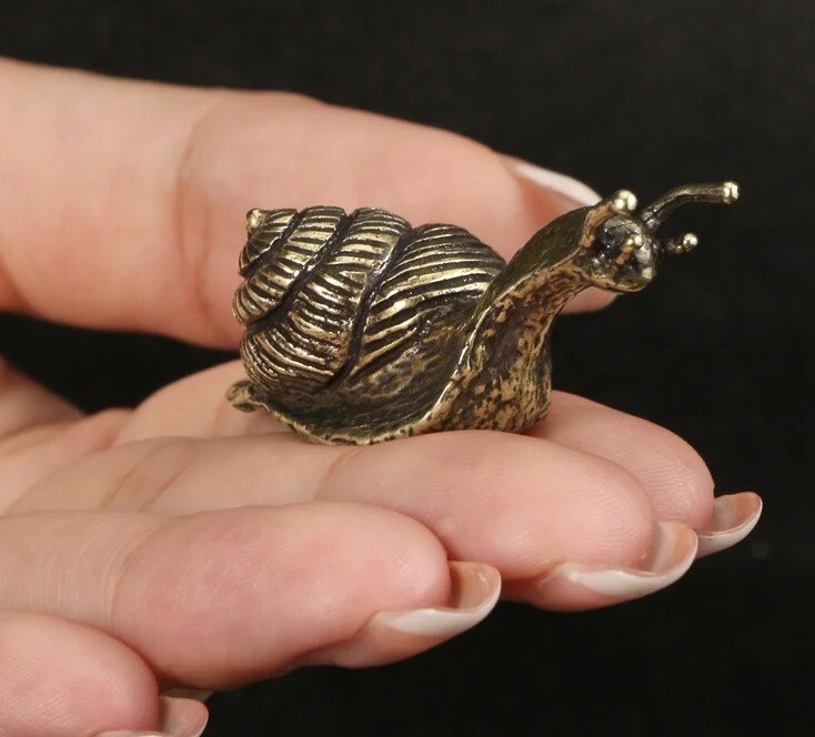 Brass Snail Animal Figurine Small Statue Table Office Home Decoration Gifts