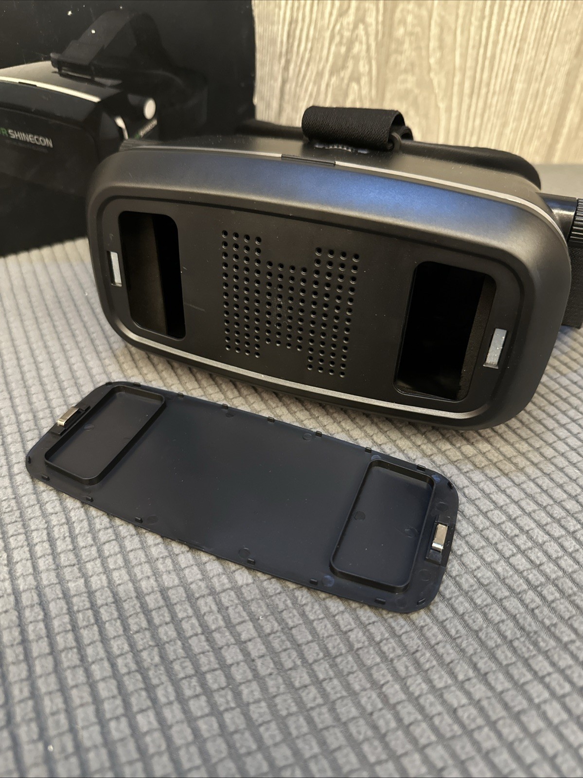 NIB VR SHINECON 3D Virtual Reality Glasses 3.5-6" Android IOS Smartphone