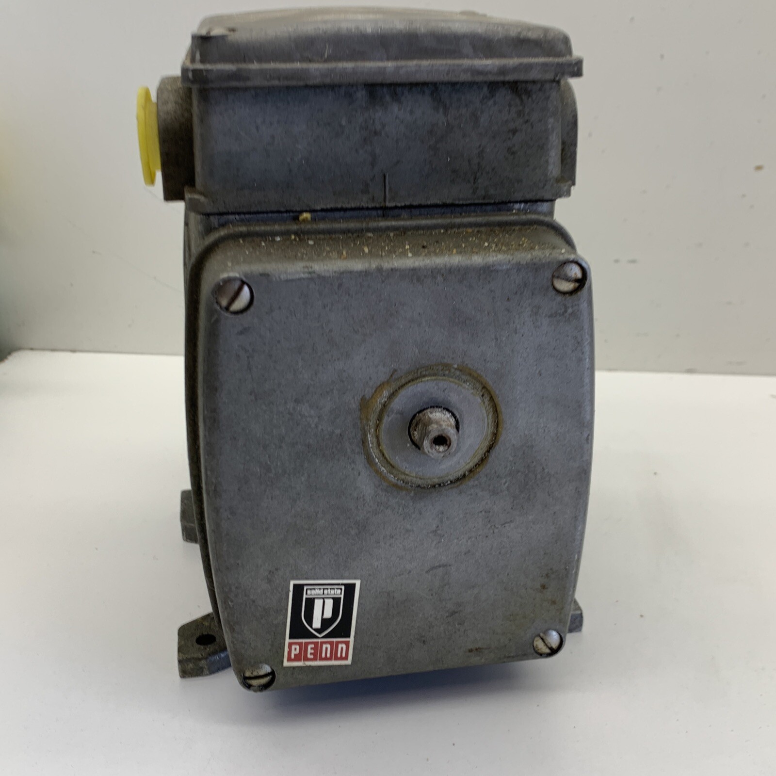 Penn Johnson Controls M80JCA-2 Motor Actuator 24VAC 50/60HZ