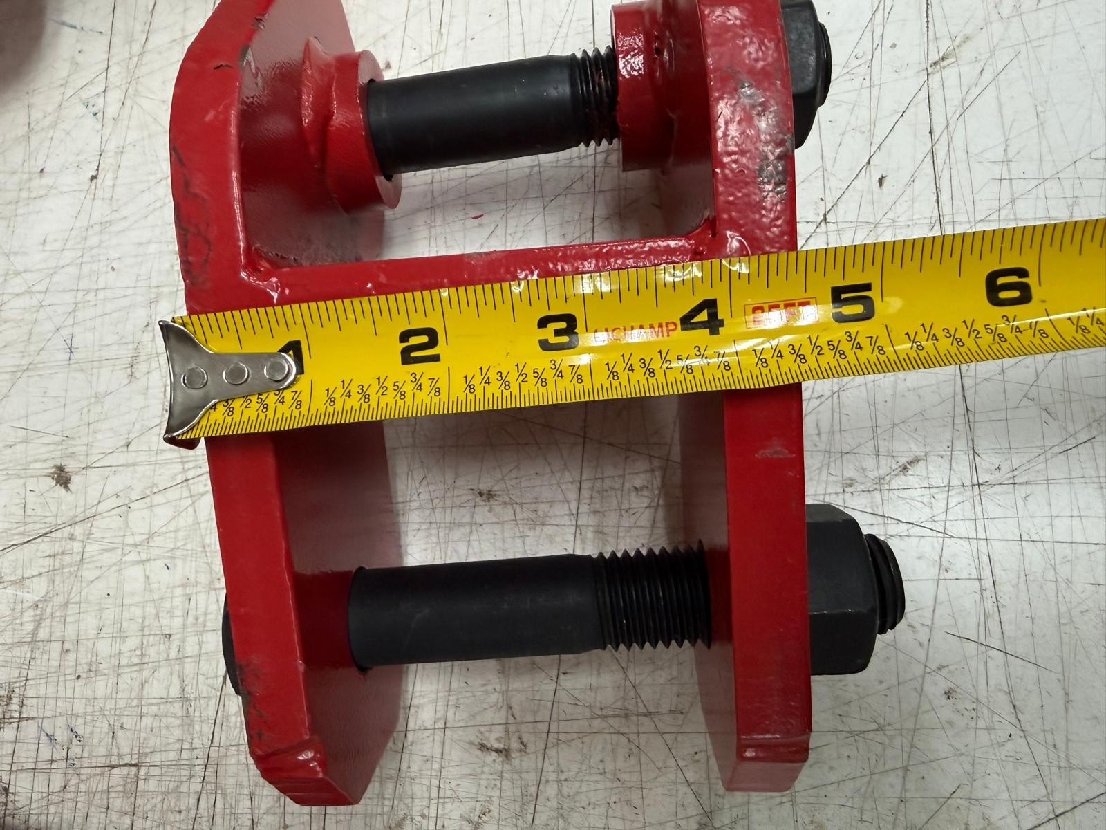 Roof bar attachment with Hydraulic Cylinder for frame puller frame machine