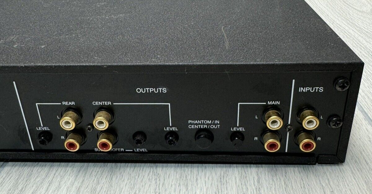 Lexicon CP-2 Digital Dolby Pro-Logic Processor - No Remote - Working