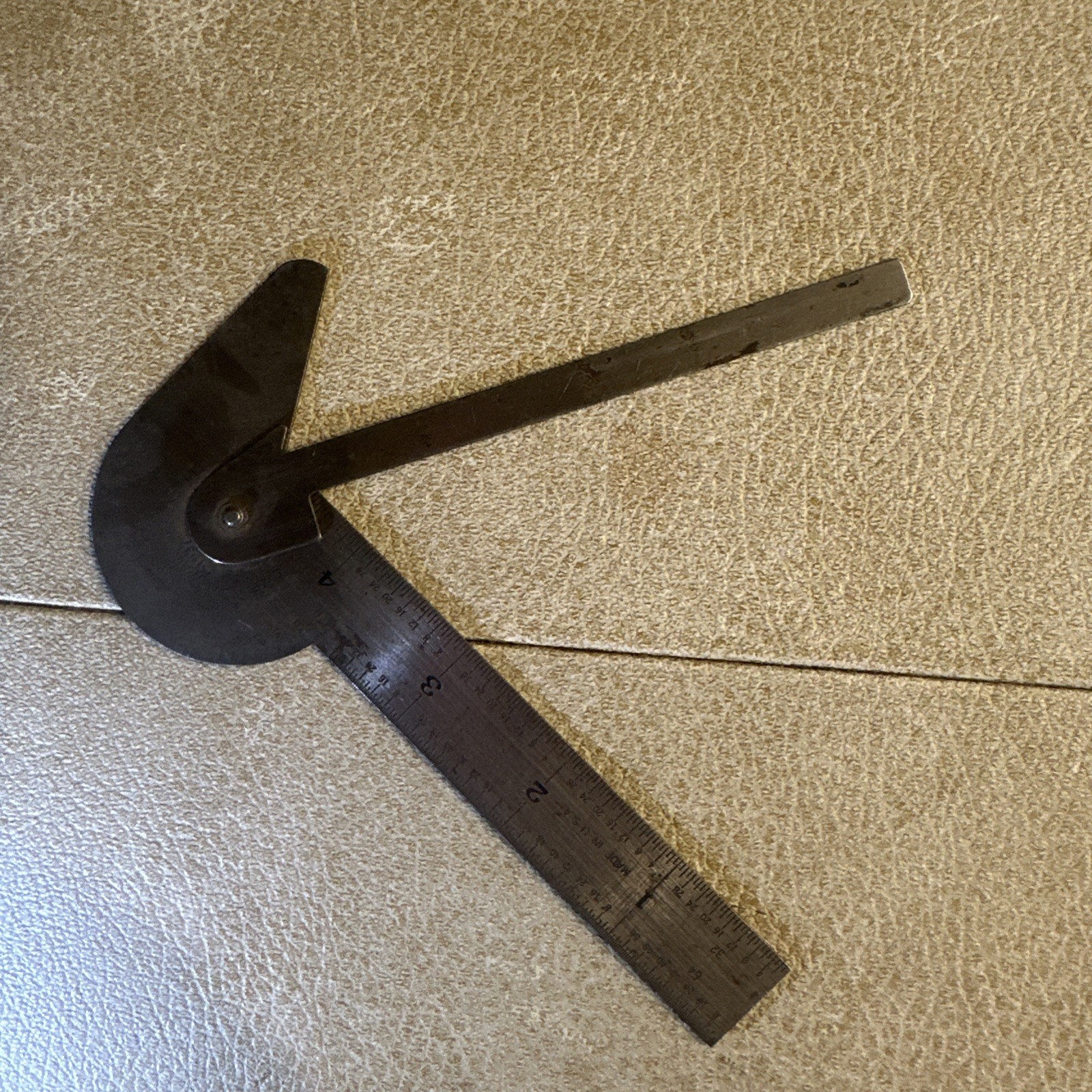 General Protractor Center Finder Drill Point Gauge Circle Divider #16 USA