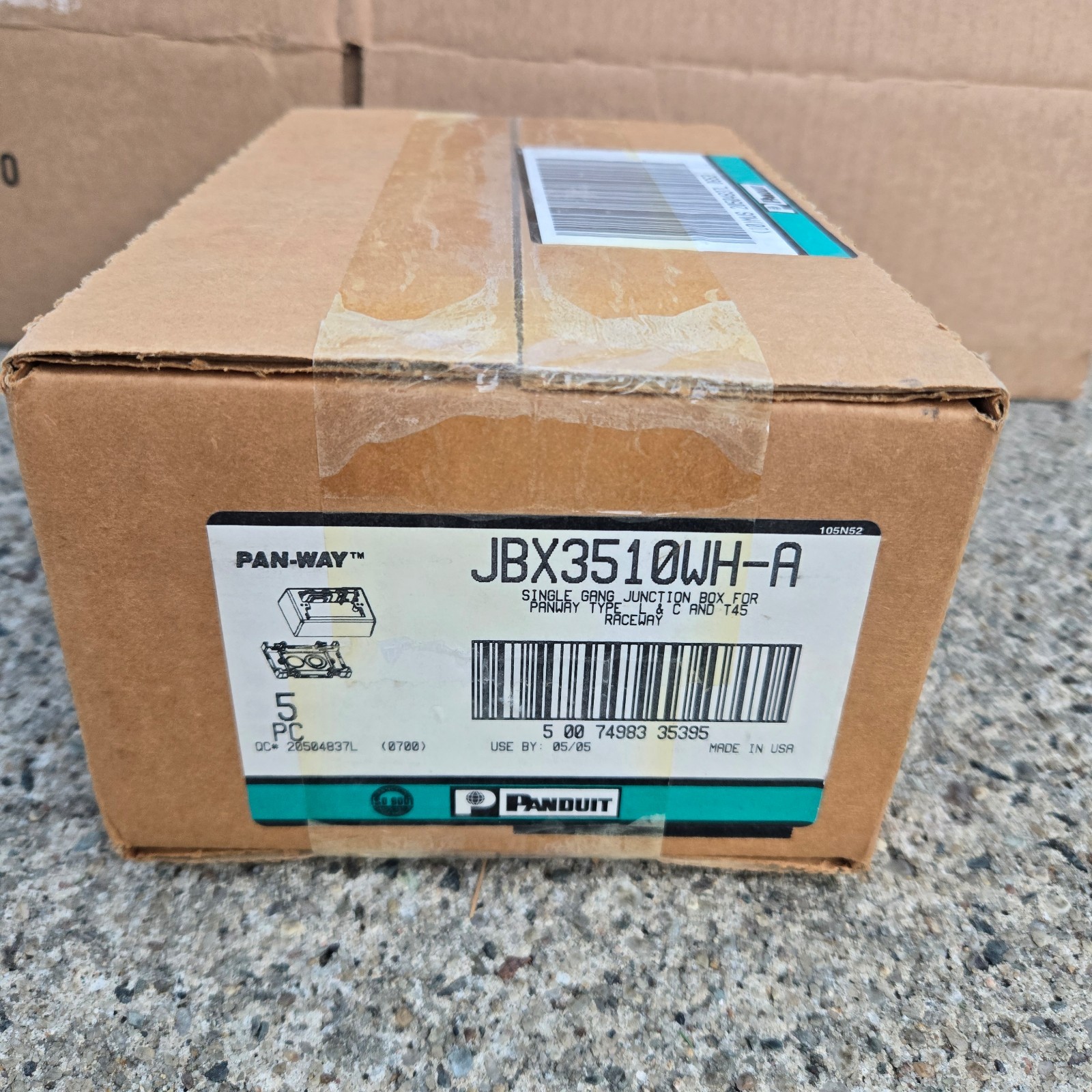 Box of 5 Panduit - JBX3510WH-A - Single Gang Low Voltage Outlet Box