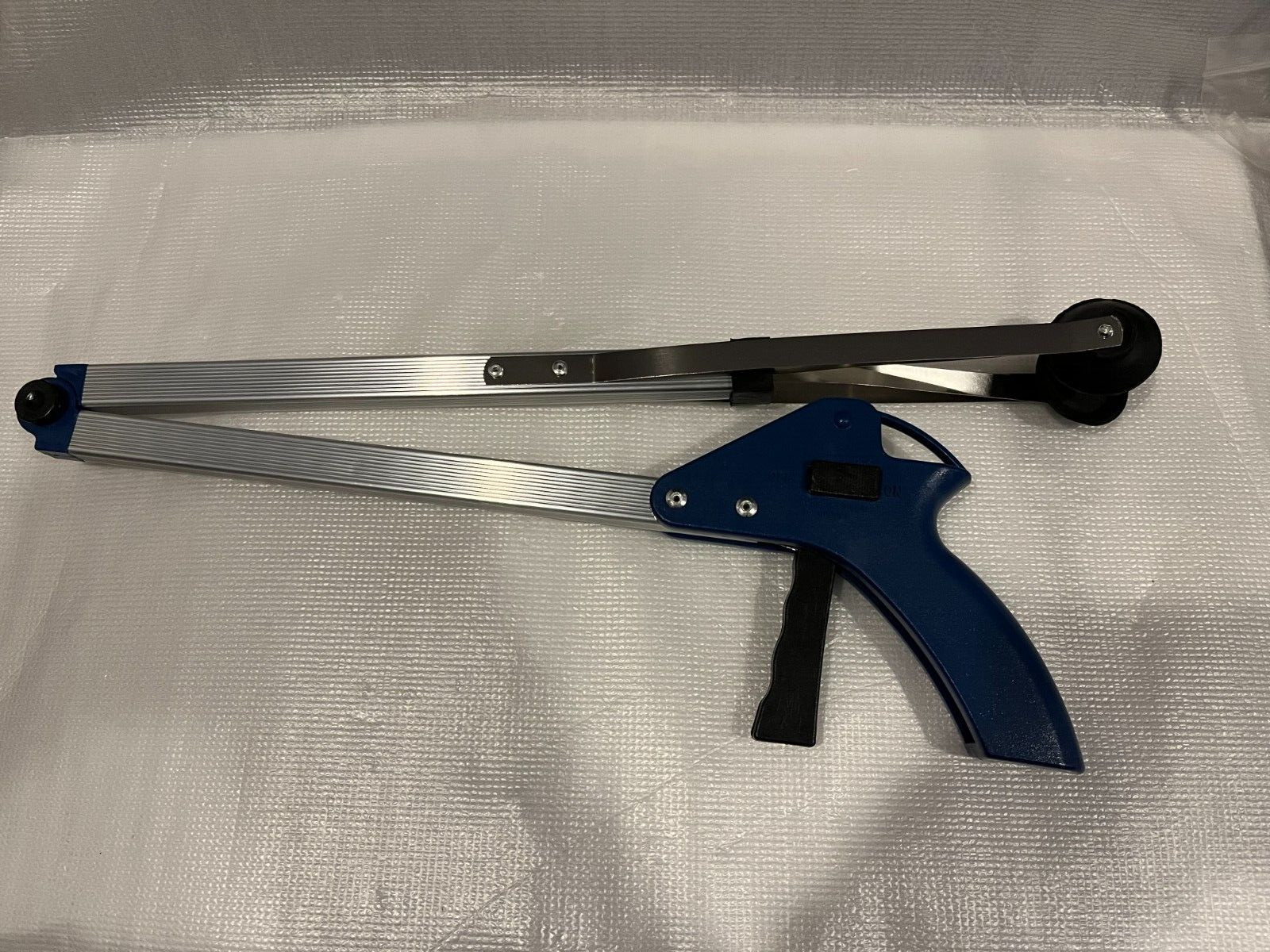 Folding Reacher Grabber, 31" Extra Reach Extender, Thickened Aluminum Alloy Grab