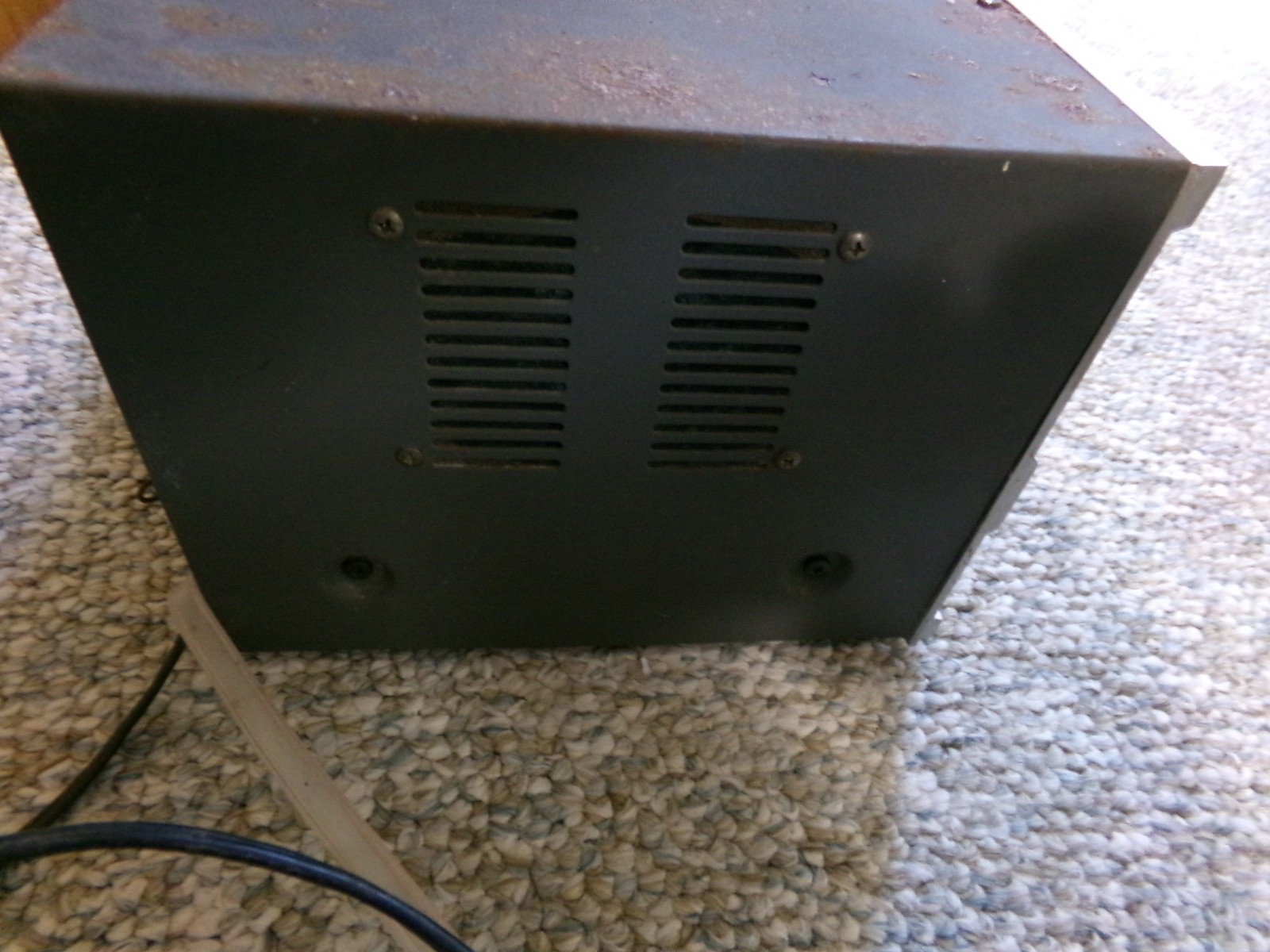 Realistic DX-150A Communications Receiver - Powers Up