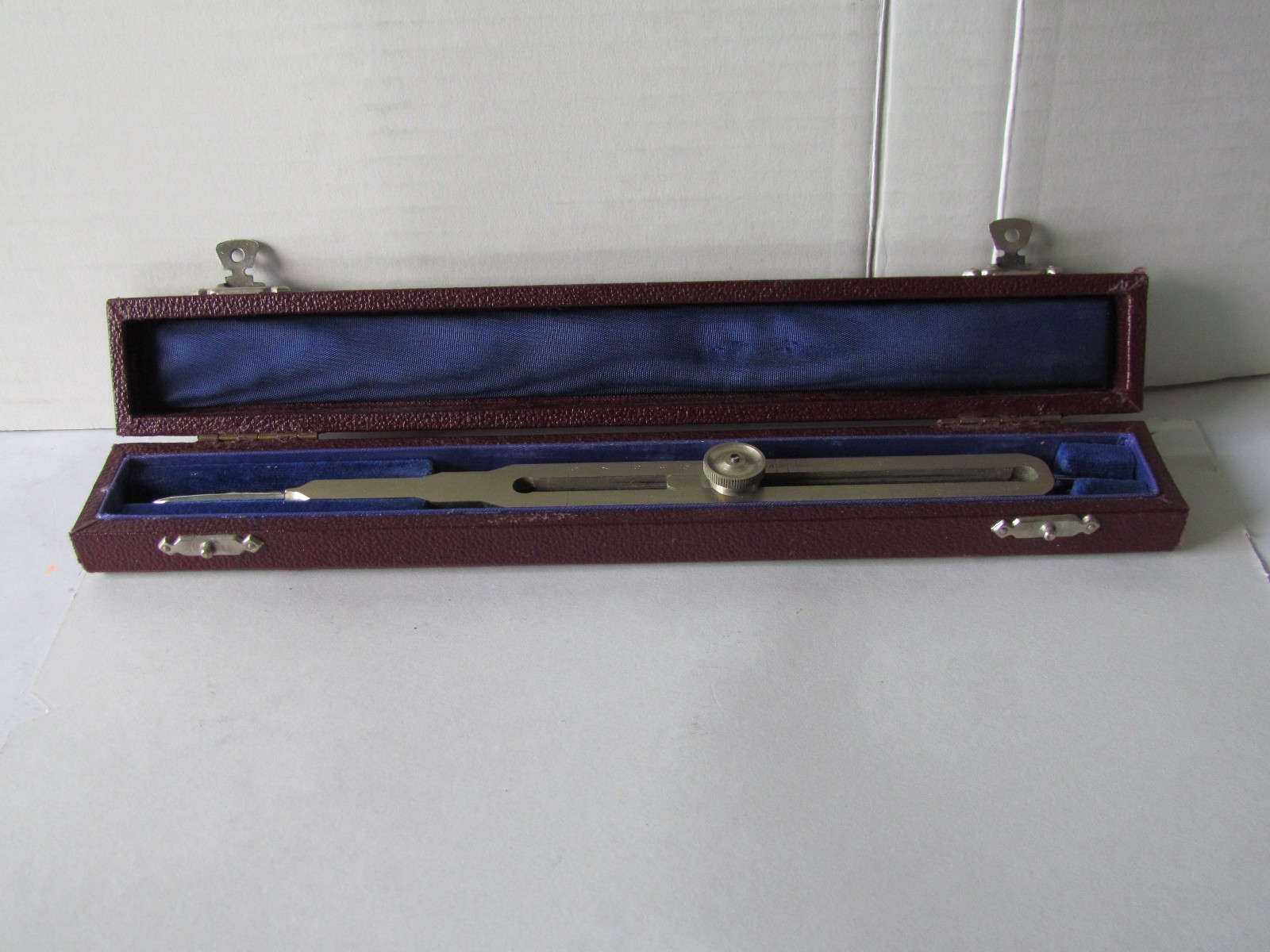 QUALITY PROPORTIONAL DIVIDER + BOX.