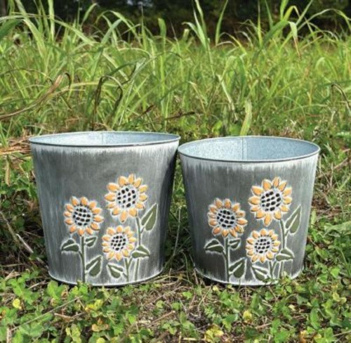 New Primitive Farmhouse SET 2 RUSTIC SUNFLOWER BUCKET Planter Containers 8"