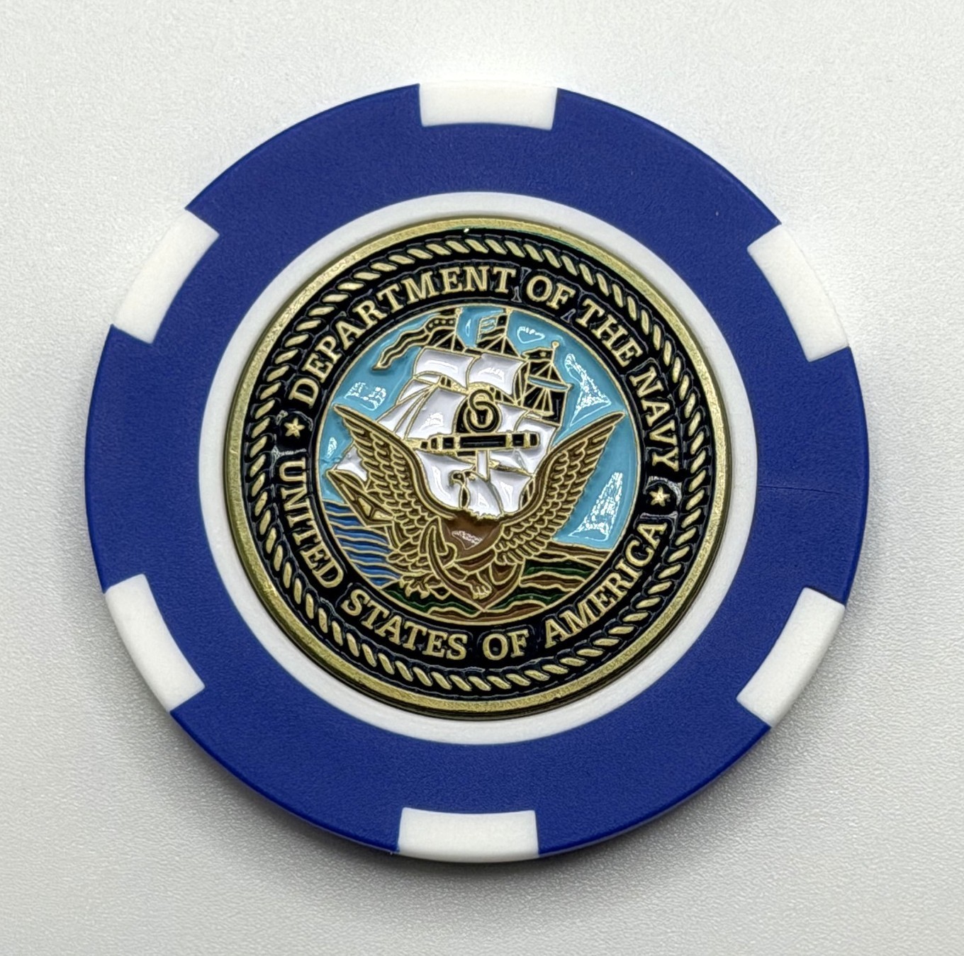 US Navy Magnetic Poker Chip with removable Golf Ball Marker