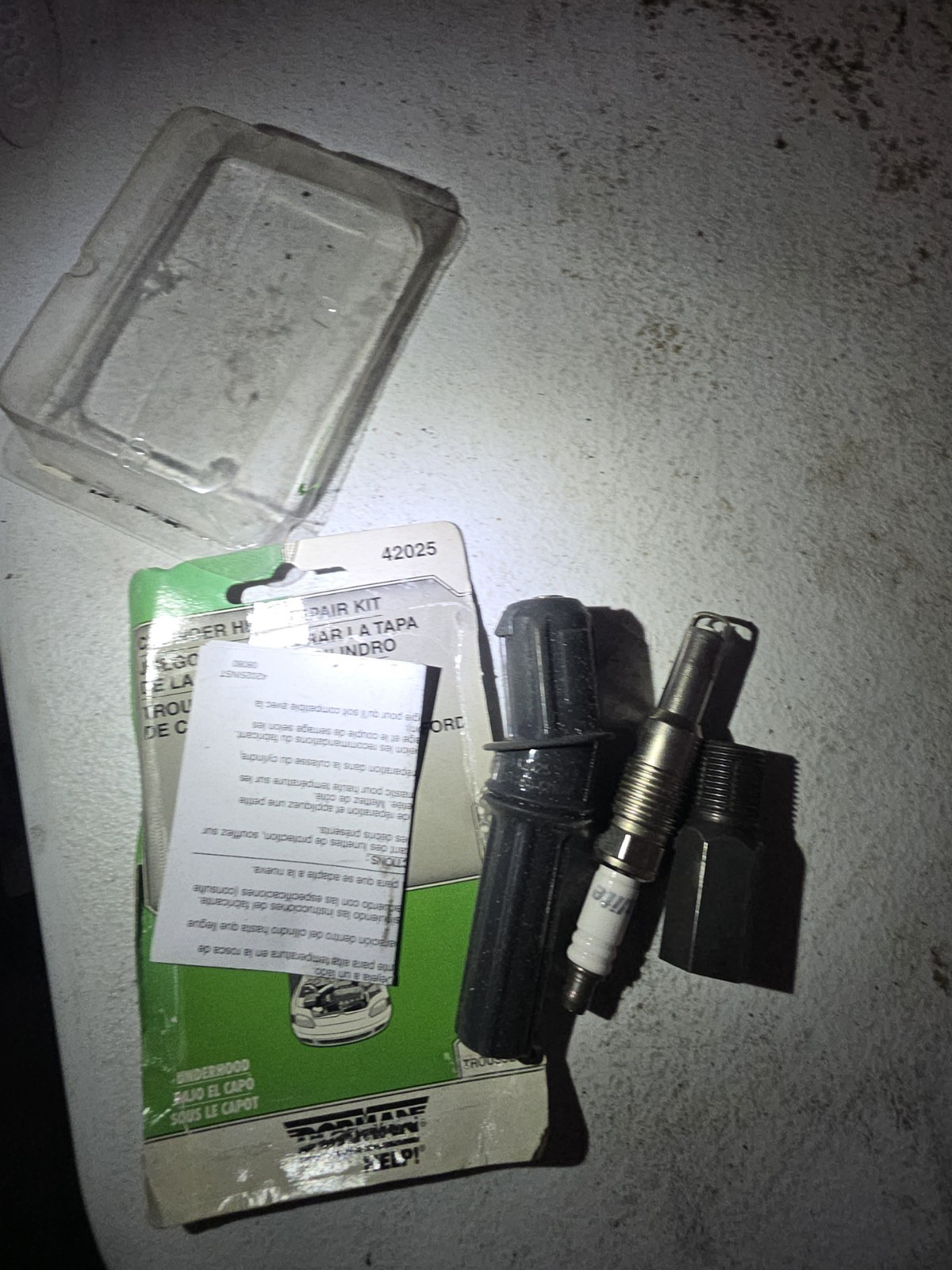 Spark Plug Thread Repair Kit Dorman 42025 NOS Package Open