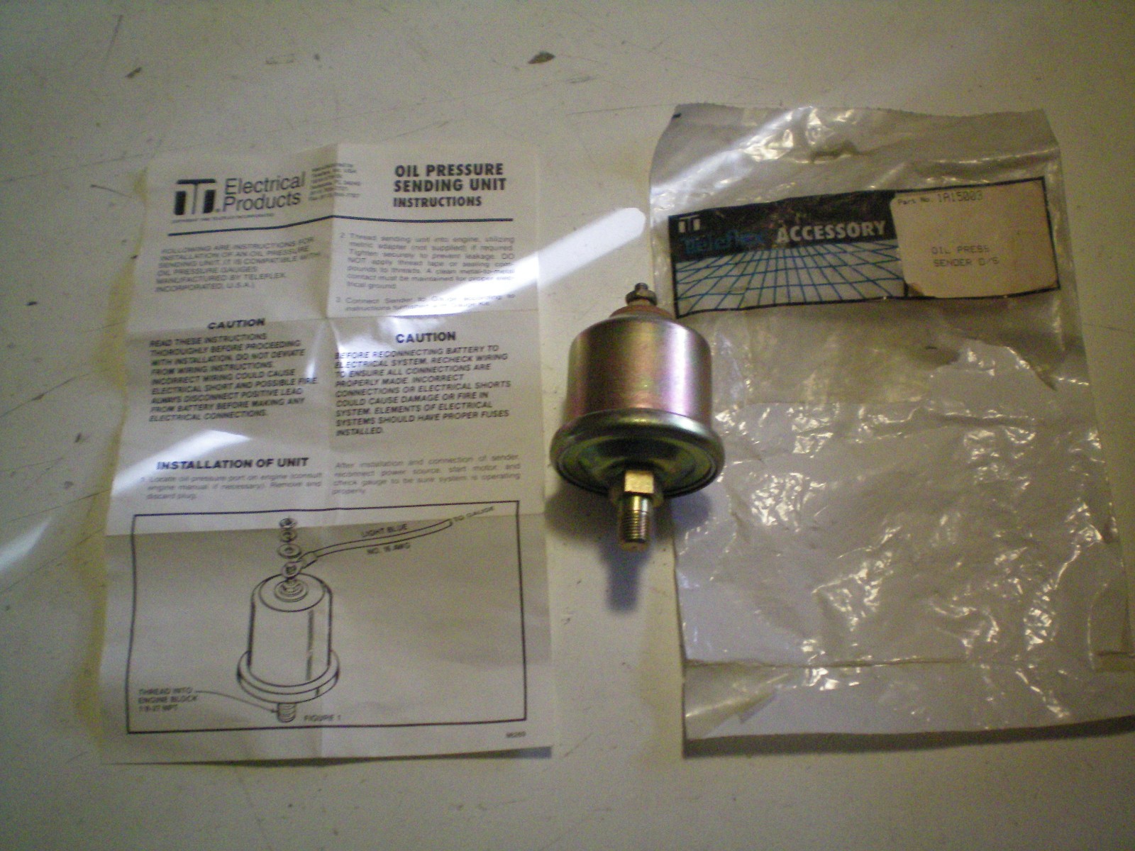 TELEFLEX  #IA15003  OIL PRESSURE  SENDER  D/S, FREE FREIGHT