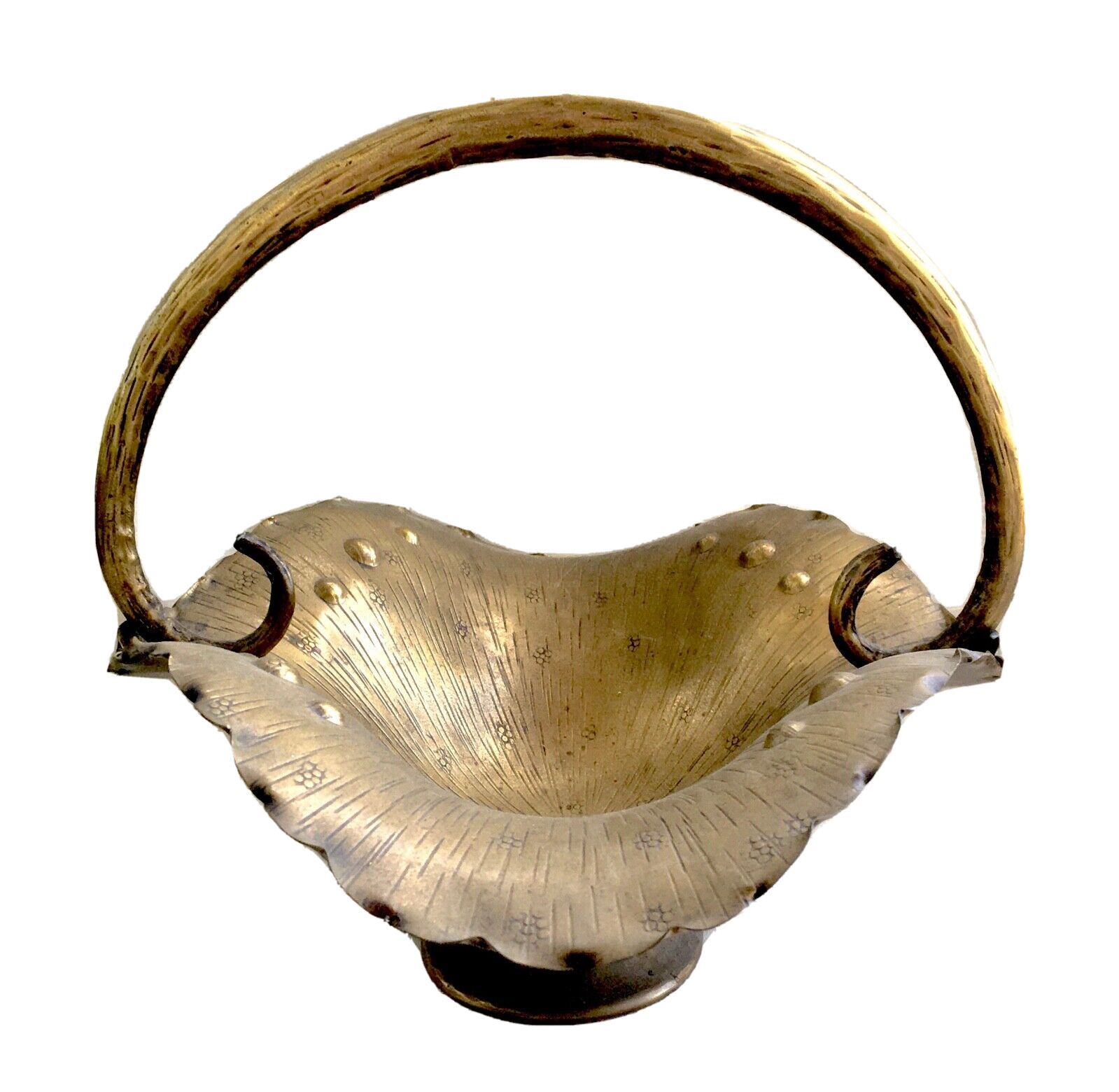Vtg Mid-Century Brass Basket with Ruffled Edge/Handle, Hand Hammered 15"