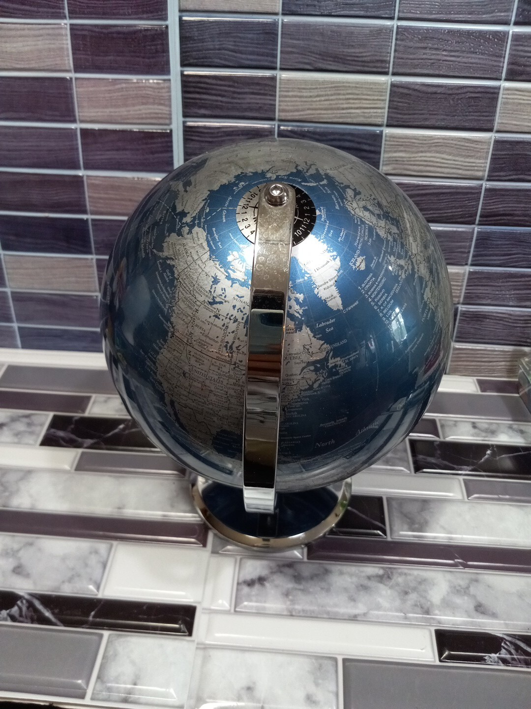 World Globe Rotating Blue & Silver Chrome Coliur Base Desk Atlas World Map 10"