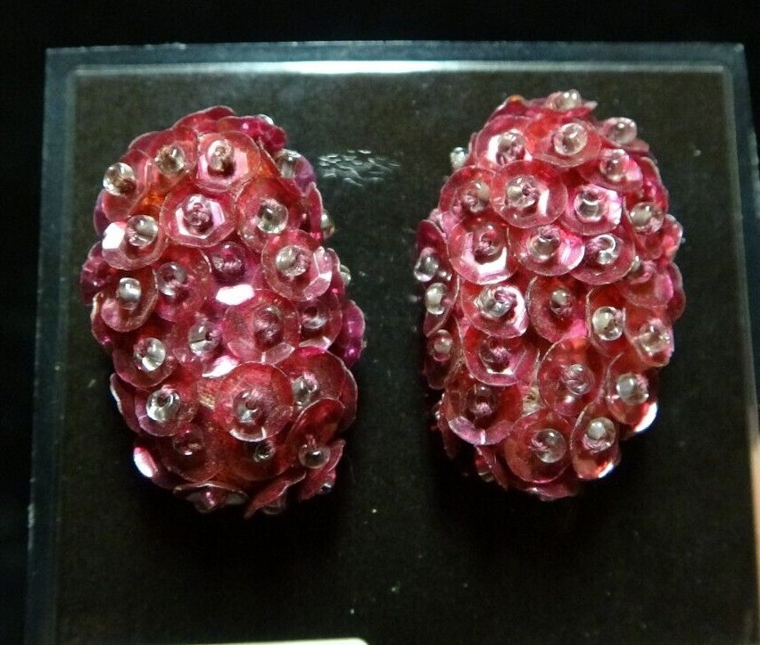 Pink Cluster Vintage Screw Back Earrings Sparkle