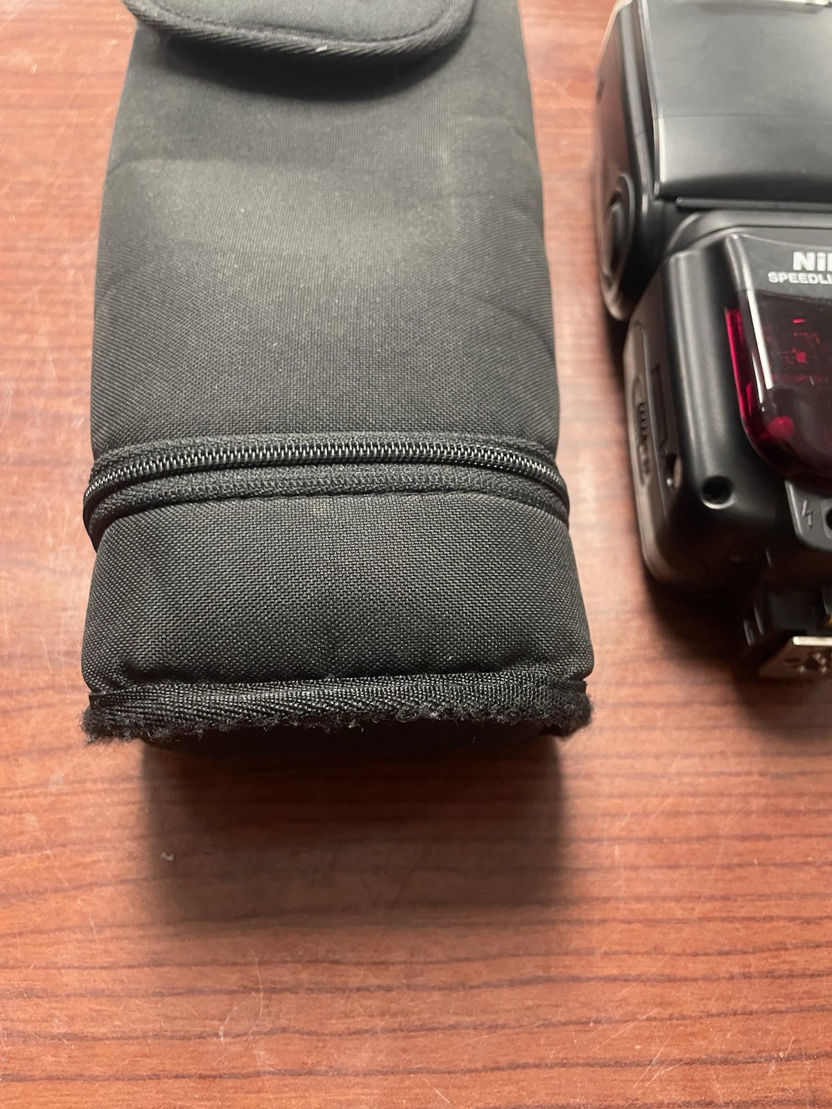 Nikon Speedlight SB-900 FOR PARTS