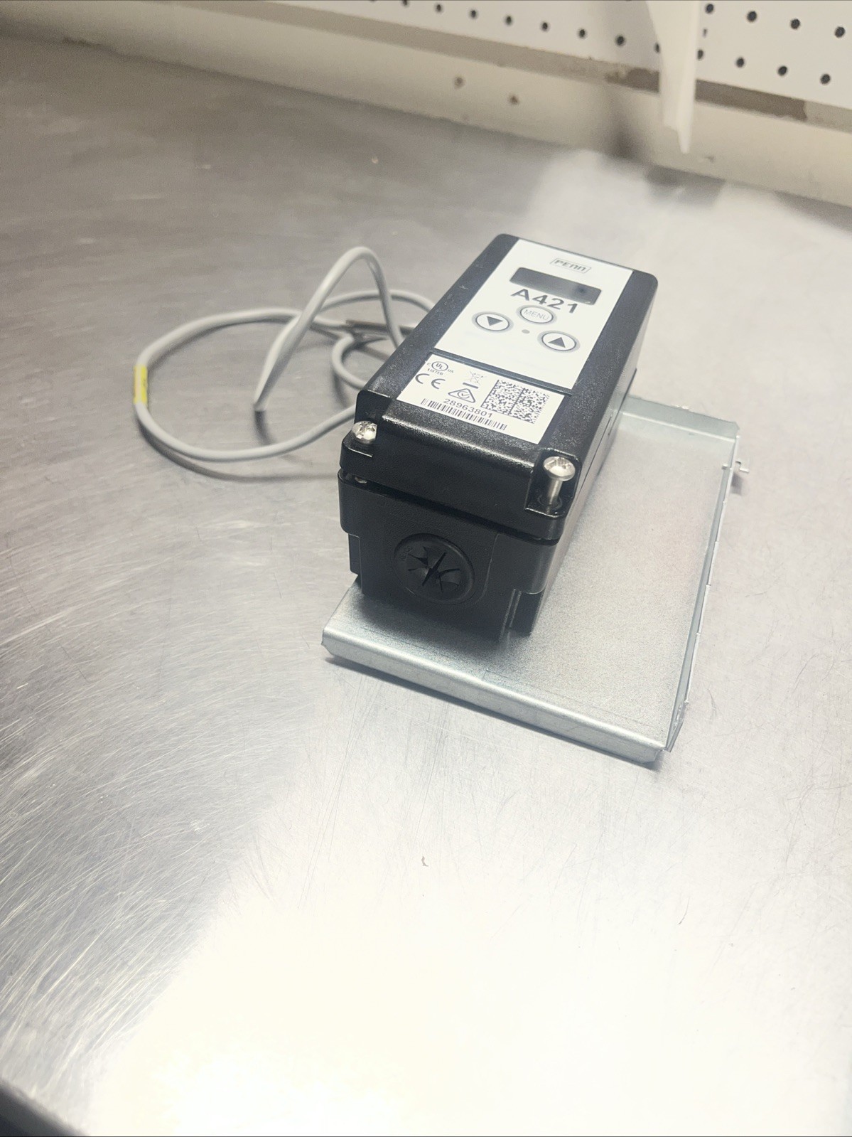 Johnson Controls A421abd-227D Temperature Control, Temperature Thermostat