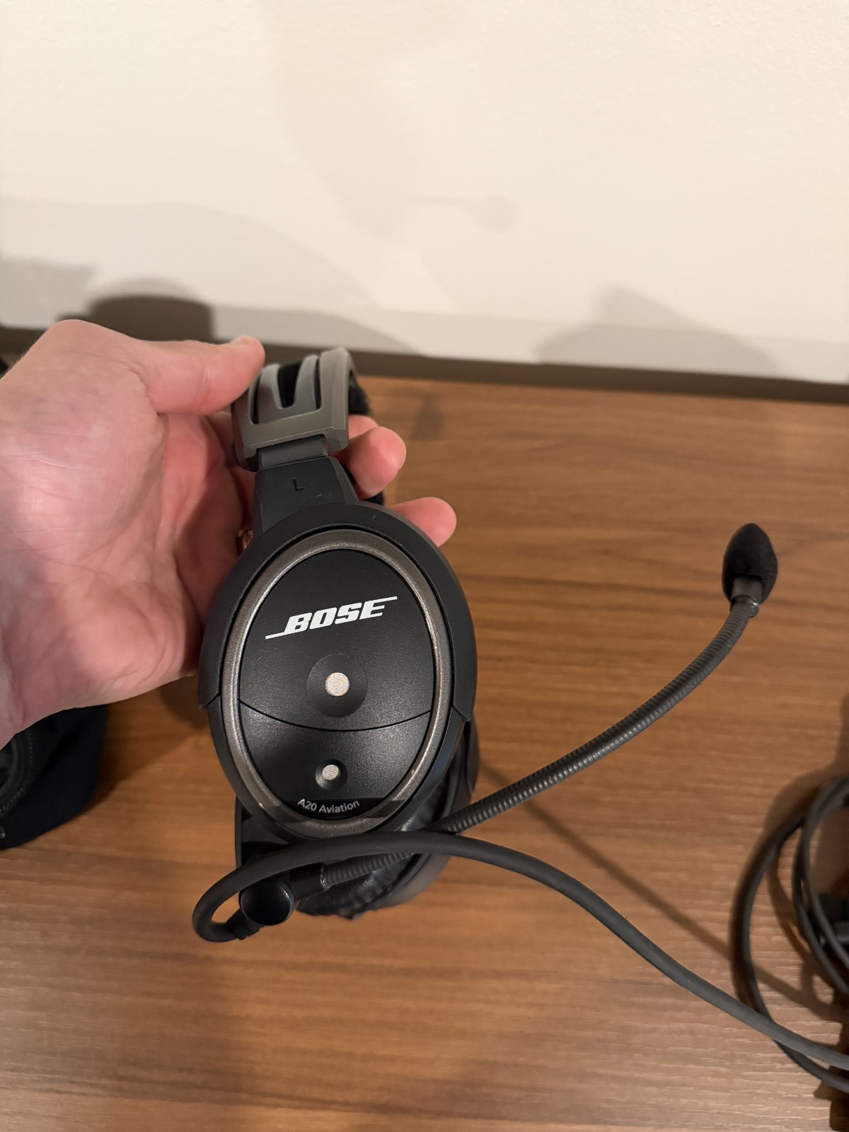Bose A20 Aviation Headset with Bluetooth & Dual Plug Cable - Black