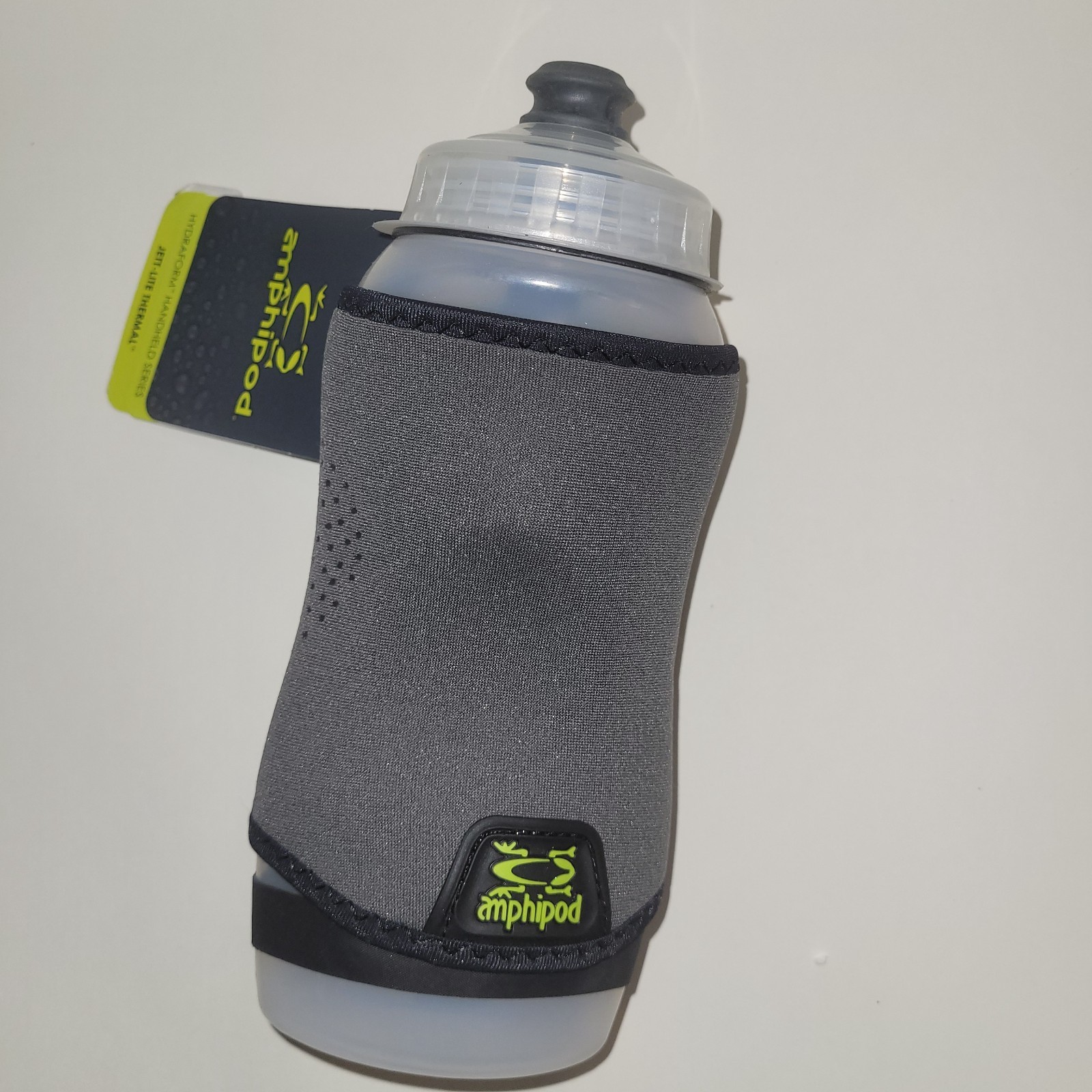 Amphipod Hydraform Jett-Lite Thermal Handheld, Ergonomic Hydration 20oz