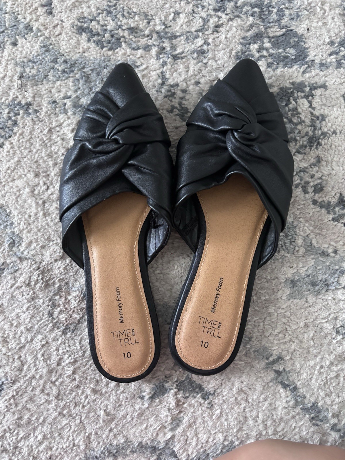 Time And Tru Knotted Memory Foam Black Pointed Toe Flats Women's Size 10