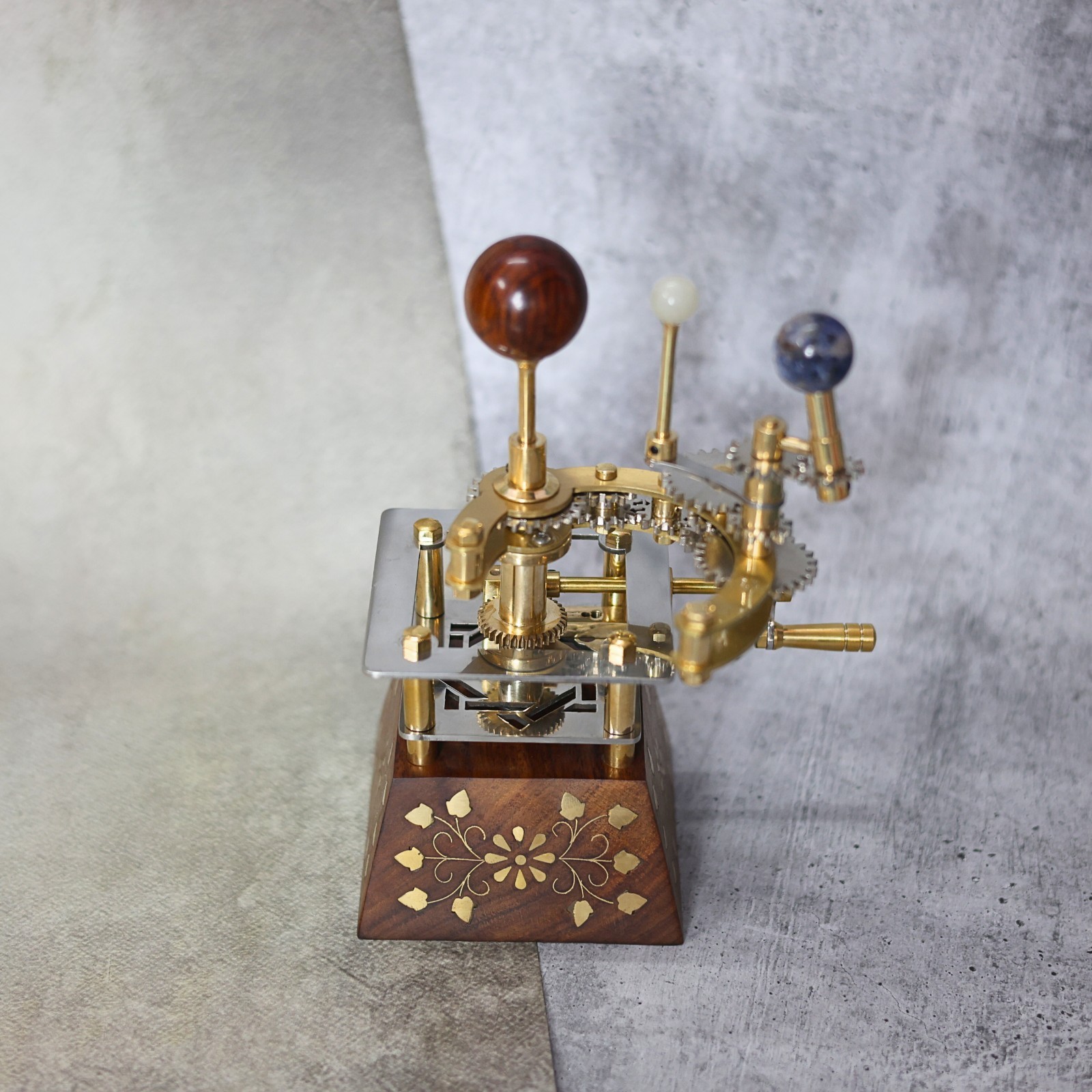Orrery Luxury Home Décor 8" Solar System Model Perfect house warming Gift