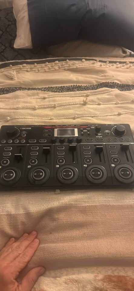 Boss RC-505 Mk2 Loop Station Tabletop Looping System