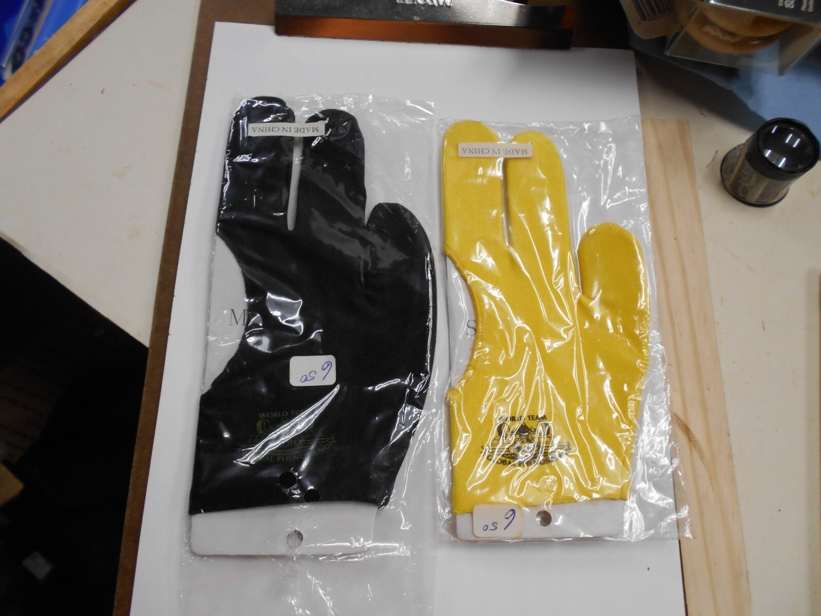 Vintage PROYO YoYo Glove Sealed  New Old Stock Sealed Yellow or Black