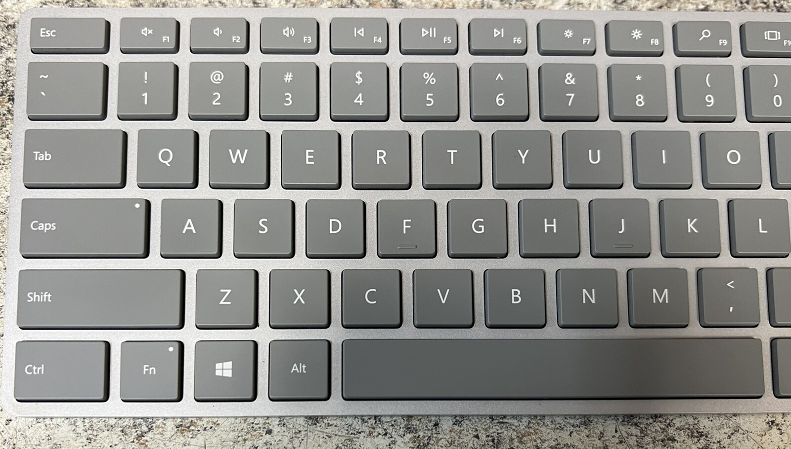 Microsoft Surface Slim Bluetooth Silver REPLACEMENT KEYBOARD KEYCAPS KEYS (1742)