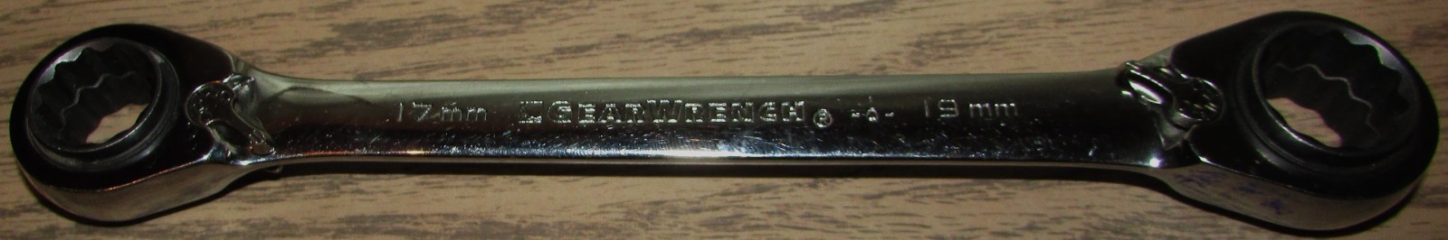 GEAR WRENCH RATCHETING REVERSIBLE QUAD BOX END WRENCH: 16, 17, 18, & 19mm, VG