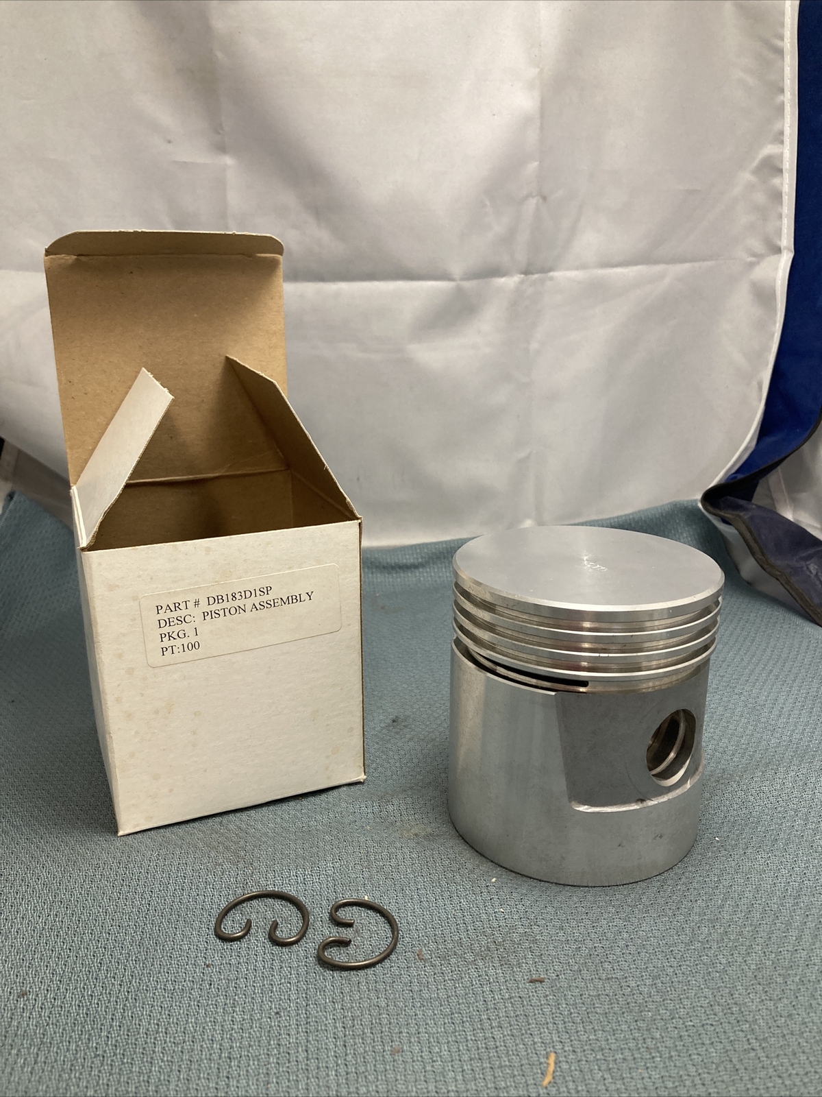 NEW WISCONSIN DB183D1SP PISTON ASSEMBLY