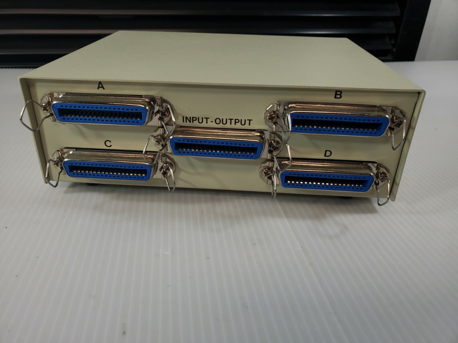 DATA TRANSFER SWITCH BOX VINTAGE UNUSED