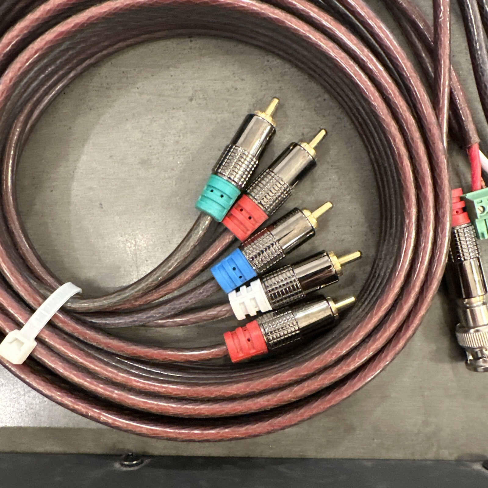 Bose Built-INvisible SE-1 System Expander and Cable - 2000