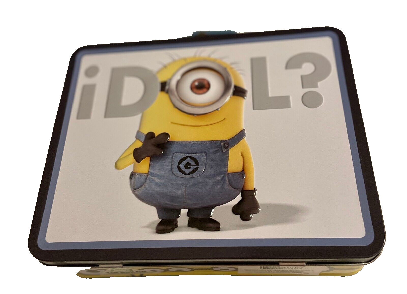 Despicable Me Tin Lunch Snack Box Minion idol? retired 2015 size 7.7"