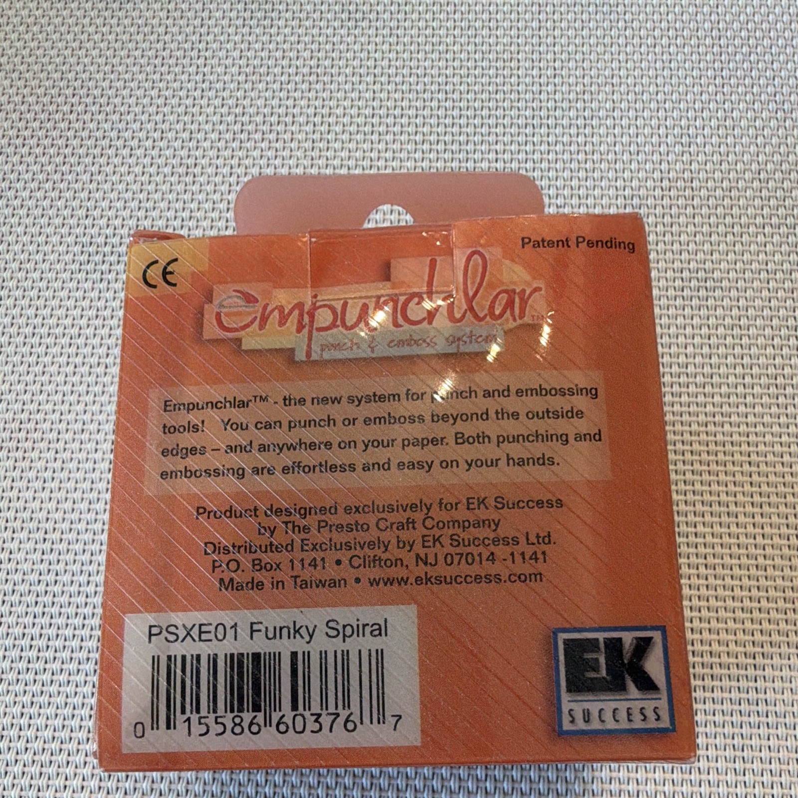 EK Success eMPunchular Punch & Emboss System Emboss Insert PSXE01 Funky Spiral