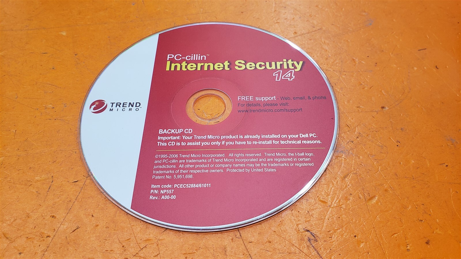⭐️⭐️⭐️⭐️⭐Trend Micro PC-cillin Internet Security 14 Backup Software Disc Only