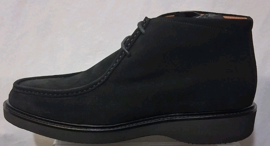 🟩 ITALIAN CRAFTED Aquatalia Boots LUXURY SUEDE Size 10 M ⬛