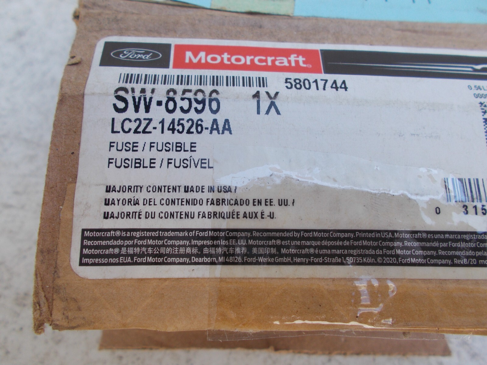 New Motorcraft Fuse Box SW-8596