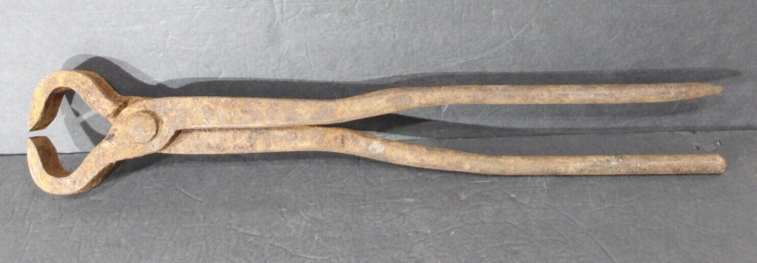 Vintage Cast Iron Blacksmith Nipper Tool Long Clamp Tool 21" Long