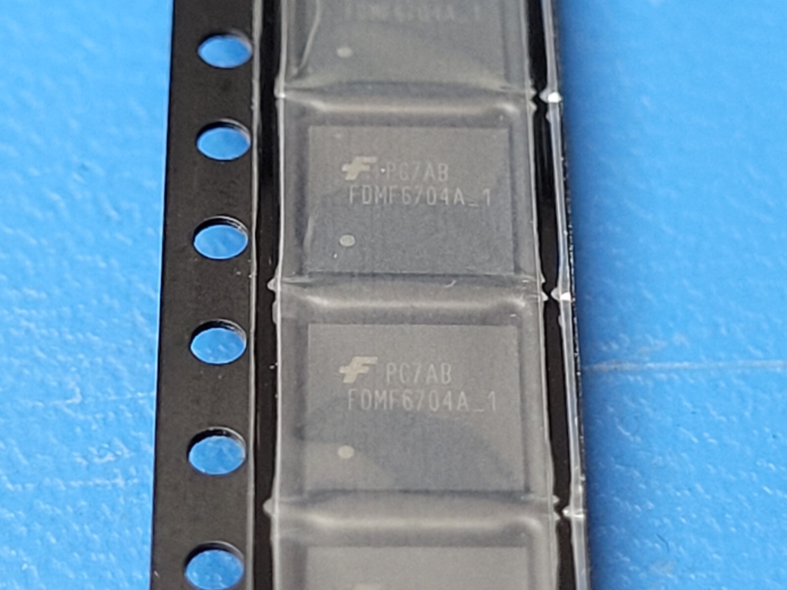 (2 PCS) FDMF6704A FSC IC HALF BRIDGE DRIVER 35A 40MLP ROHS