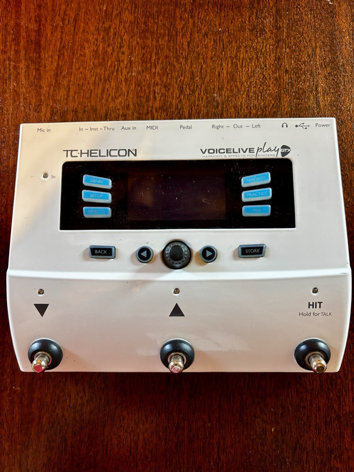 TC-Helicon VoiceLive Play GTX Vocal & Guitar Effects Processor Pedal Effector