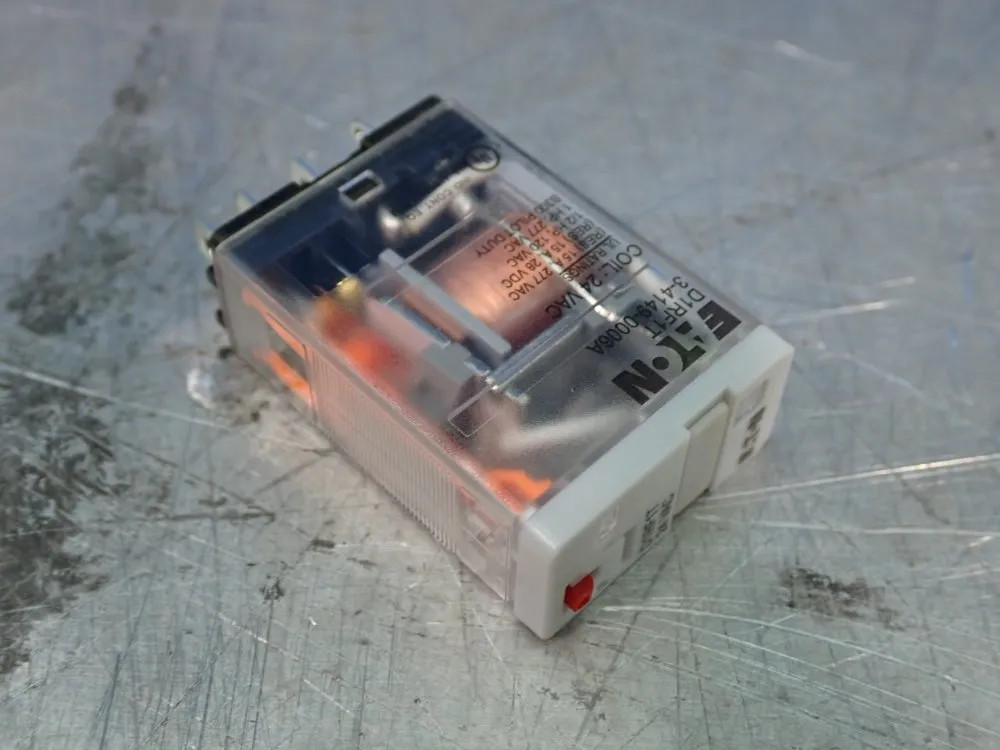 EATON D1RF1T POWER RELAY 10210123216